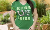 Twistys Taylor Vixen 25240 Taylor Vixen is excited to spend St. Patrick's day

