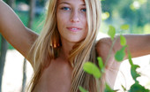 Met Art Yana P Excelsa by Raphael 38863 Amazon goddess is captured roaming the jungle naked.

