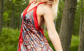 Met Art Jenni A Ausflug by Leon 44616 Seductive beauty with effortless erotic prowess.
