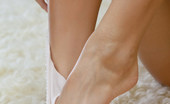 Met Art Sabina B Tenderoni by Catherine 44630 Get intimate with Sabina in the privacy of her room.
