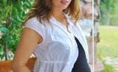 FTV Girls 47798 Wendy is pregnant and loves to play

