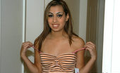 8th Street Latinas jacky 57966 Hot latina sweety gettin banged on her first visit to america
