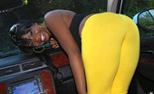 Round And Brown jessica 60354 Hot yellow booty shorts babe picked up at the gas station pumping gas then fucked hard up her tight wet pussy hot reality fucking pics
