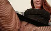 Big Naturals cassie 63172 Amateur housewife plays with her rack and cooch

