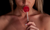  64058 Nikki Sims Lick Don't Bite