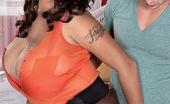 Scoreland Roxi Red 65673 Roxi Gets Her Freak On For The First Time
