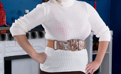 Scoreland Jessica Roberts 65954 Creampie For A Busty Sweater Girl
