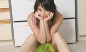  66459 Sexy teen eats watermelon naked
