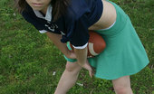  66467 Sexy teen model in football jersey
