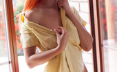 Wow Girls A Redhead Rogue 66787 A redhead beauty Ariel exposes her stunning body and stuffs her juicy clit
