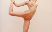 Femjoy Ladislava Oleg 69367 Naked Ballet
