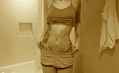 Ivy Snow 85596 Leaves Nothing To Imagination After Her Self Shot Sepia Shower Show
