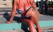 Dors Feline 87638 Alternative Model Sunbathing Outdoors
