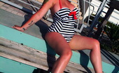 Dors Feline 87638 Alternative Model Sunbathing Outdoors
