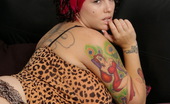 Dors Feline 87649 Sexy Tattooed Babe In Leopard Print Lingerie
