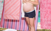 XL Girls Barefoot & Pregnant 23499