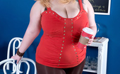 XL Girls 89230 Supreme Juggs 28966