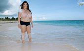 XL Girls Beauty & The Beach 29508