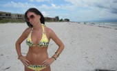 Nebraska Coeds 020110raquelbeachthenshowermasturbation raventest4vid8pic 020110 raquel beach then shower masturbation mpg 4
