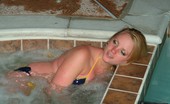 Nebraska Coeds 93731 031210springbreakclublimonatalielaikynlesbianfest iroctest 031210 springbreak club limo natalie laikyn lesbianfest 1
