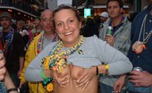 Nebraska Coeds 93781 022803mardigrasneworleans iroc233 15pic 022803 mardi gras new orleans 2
