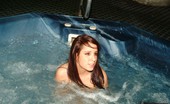 Nebraska Coeds 94293 060107lindseyveronikaericahotelsnowedinremaster raventest4vid8pic 060107 lindsey veronika erica hotel snowedin remaster mpg 5
