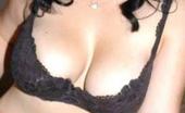 Fling.com Huge titties on this sexy single that wants to get laid online
