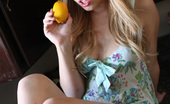 Lexi Belle 96281 Flashing The Neighbors And Playing Naughty
