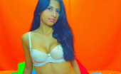 Naked.com 96661 Sexy naked latina on her webcam wants to cum with you in her private webcam chatg
