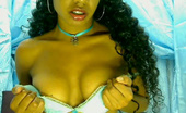 Naked.com Hot ebony babe tracy hott masterbates and fingers her pussy 4u on cam
