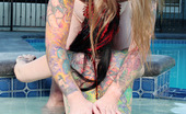 Blue Blood Marriah and Schno 98614 Tattooed couple fucking in the hot tub
