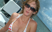 Captain Stabbin jenni 102454 Super cute amateur babe gets creamed and thrown off a boat inthese pics
