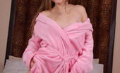 Emily 18 ’S Pinks 104866 Teen Shows What’S Under Her Pink Robe
