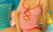 Sweet Krissy 105541 Watch As Loves Her Pink Vibrator!
