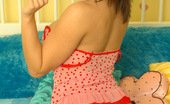 Sweet Krissy 105541 Watch As Loves Her Pink Vibrator!

