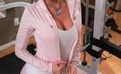 Tiffany Preston Workout Time 110808 I love working out,I work out 3 times a week to keep me in shape, in this set of picture you can enjoy watching me workout in my private gym at home.But I did not workout that long when I decided to remove my gym suit to let you discover my tight pink and