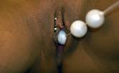 Solo Girls 113430 Lonely ebony whore finds beads
