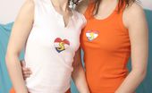 Club Seventeen 116393 Two lesbian brunette girlies spreading their pussylips open
