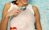 Club Seventeen Jennifer Max 116524 Teenage brunette loves to please herself under the shower
