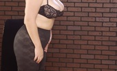BBW Sex Videos 119128 Dark Haired Plump in Lingerie Posing and Exposing Boobs
