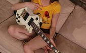 Misty Gates 121401 New Les Paul Guitar
