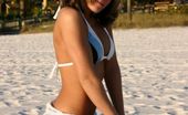 Karen Dreams 126720 Pretty Teen On Holiday At The Beach
