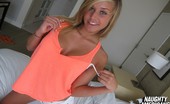 Naughty Americans Kennedy Leigh 127181 Blonde Girl Escapes BF For 2-Hour Hotel Tryst
