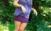 Cosmid.net Brittany 127948 Nice Purple Dress
