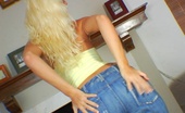 Tug Jobs 136653 You Won'Tt Believe What A Tugjob This Blond Bombshell Gives
