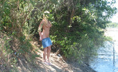 Public Flash 137293 Big Breasted Blond Shows Off Her Tits And Ass In Public Places
