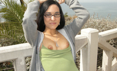 Public Flash 137375 Cute Girl With Glasses Shows Pussy And Tits
