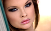 Private.com Tarra White 138316 Gorgeous Babe Tarra White Gorgeous Blonde Babe With Huge Tits Posing
