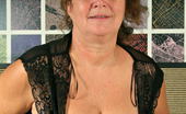 Mature.nl 140894 Naughty Dutch BBW Getting Ready For Bedtime
