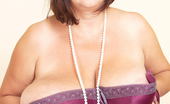 Mature.nl 140979 Big Breasted Mama Getting Naughty
